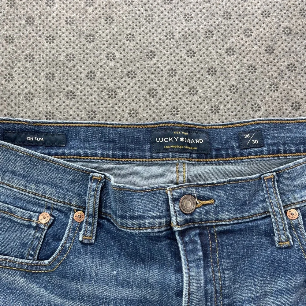 Lucky Brand 121 Slim Mens Jeans 38x30 Medium Wash Blue Stretch Denim